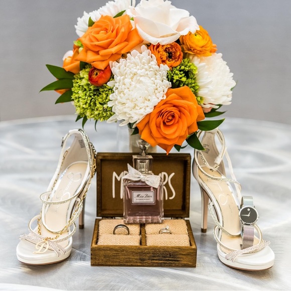 USED wedding heels! They are beautiful - Picture 5 of 8